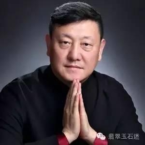 歌手韩磊现身揭阳翡翠市场，明星们亲自买翡翠的还不少！