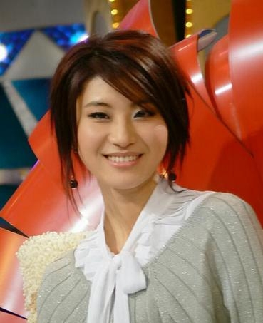 除了金莎自曝整容，很多歌手比如尚雯婕、王蓉、王心凌也变脸了啊