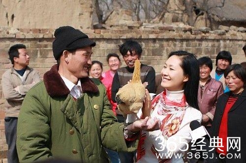 大衣哥朱之文坦诚的说：也想换个漂亮媳妇