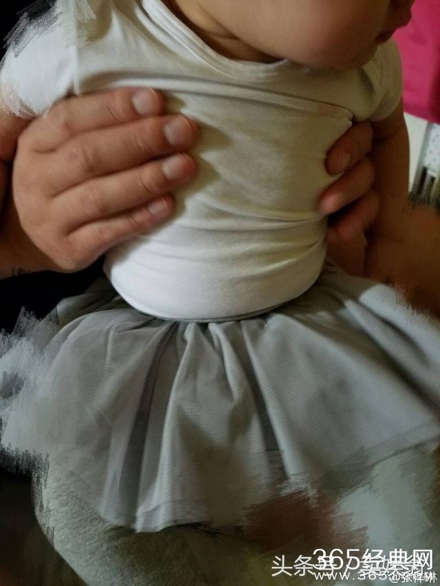 张梓琳晒娃的方式很“清流”，胖妹长大后看到照片会不会哭