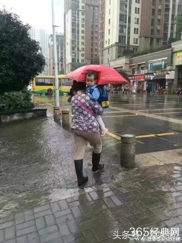 张梓琳晒娃的方式很“清流”，胖妹长大后看到照片会不会哭