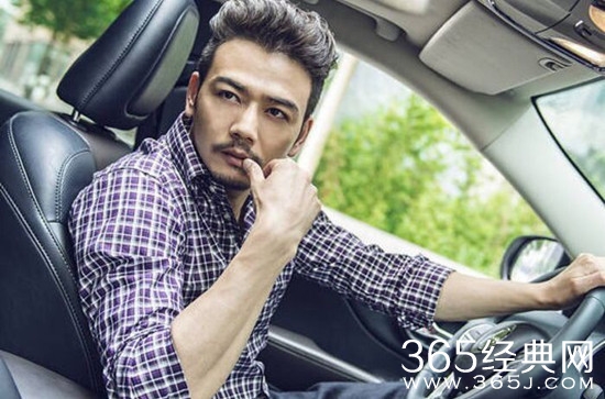 江城警事中杨烁演的谁 王欣伟的扮演者杨烁个人资料