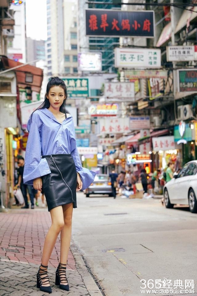 董子健孙怡公布恋情 微博手机型号暴露了他还是名老司机