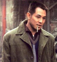 继成龙、李连杰和甄子丹之后的动作巨星，不是他是谁？