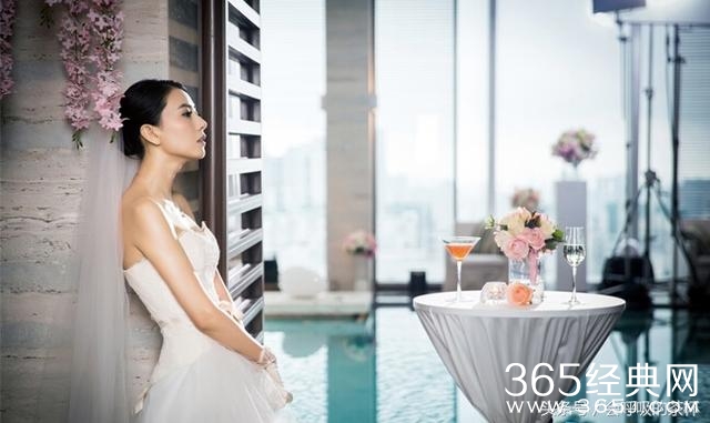 女神高圆圆也怀孕啦？肚子大的已经没有了腰身？