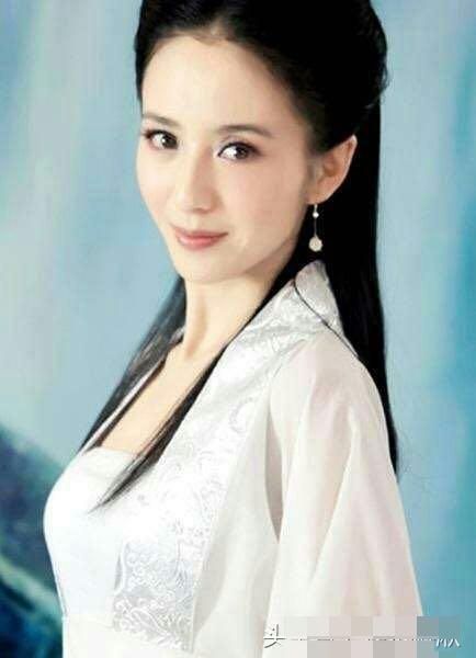 佟丽娅小龙女造型曝光太瘦太干瘪仙气全无