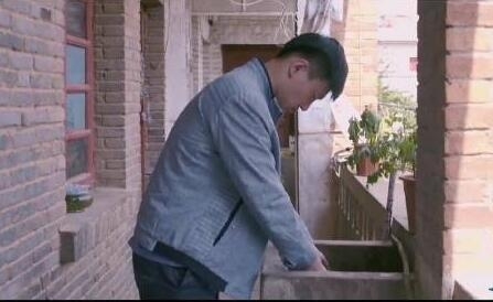 如果蜗牛有爱情为什么白天抓捕陈勇 陈勇怎么被抓住的