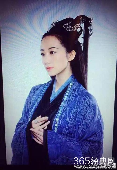 《醉玲珑》爆韩雪定妆照，网友的关注点都在她的眉毛上