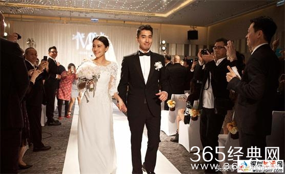 女神高圆圆也怀孕啦？肚子大的已经没有了腰身？