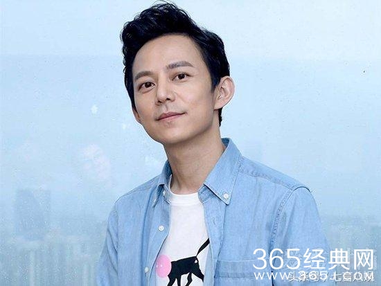 生活中的何炅倍显老态，妻子王菁怀孕 何老师要做爸爸了！