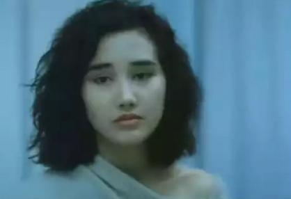 周星驰唯一追过2次的女人，考上牛津，却放弃机会，她是何方神圣