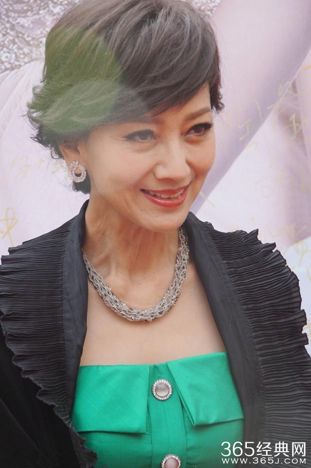 赵雅芝脸上这一明显缺陷，竟然直到她老了我们才发现