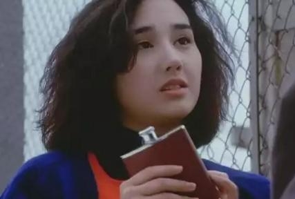 周星驰唯一追过2次的女人，考上牛津，却放弃机会，她是何方神圣