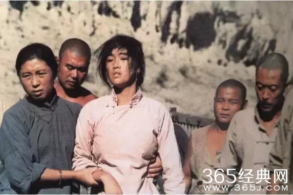 真不敢相信郝蕾拍这部戏时才23岁，现在23岁的演的都是啥？！