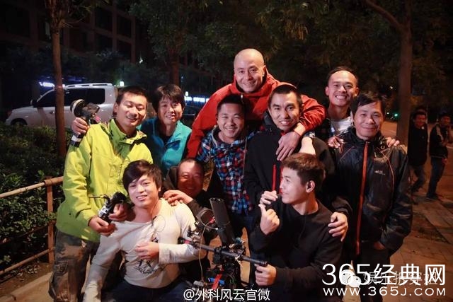 外科风云终于有了消息，靳东大撩白百何