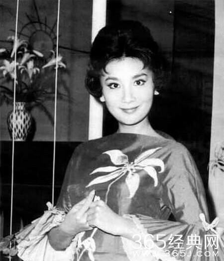 夏梦：拒绝金庸的追求，是她美丽人生里的一个智慧决定