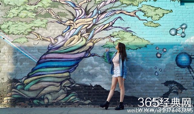 王中磊女儿变相炫富，秀傲人双峰，目测胖了很多！