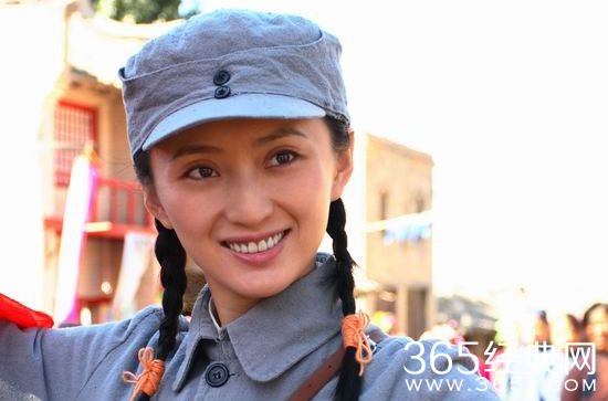 暗战危城苏若风的扮演者是谁 苏若风喜欢谁 结局是什么