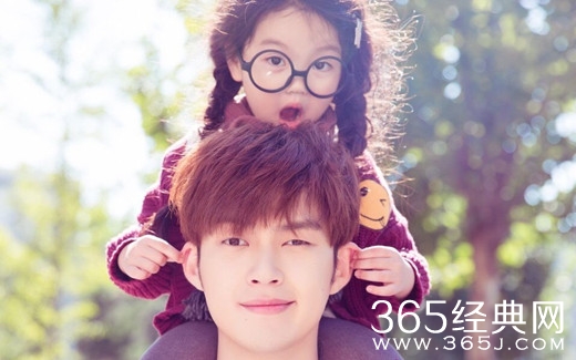 爸爸去哪儿4黄致列退出原因遭扒 疑限韩令向佐接班