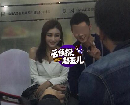 霍思燕发福疑怀二胎 与杜江合体亮相秀恩爱