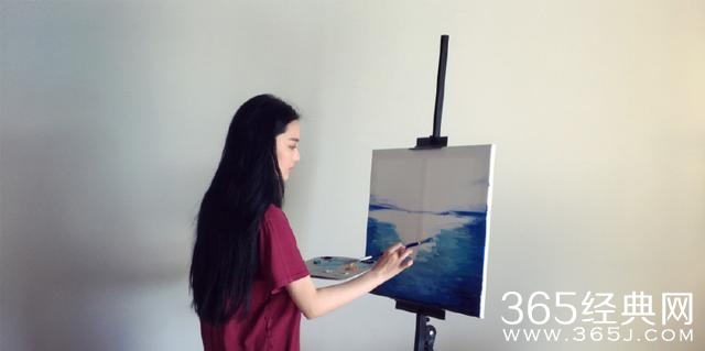 网友却怒斥张馨予摆拍假画，画画步骤还能假？