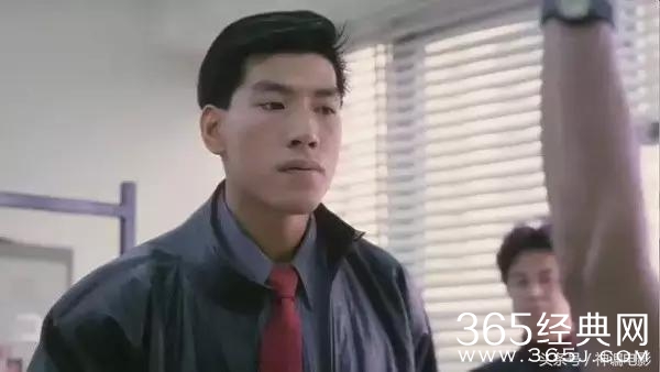 香港电影中“最令人厌恶的十个警察形象”，分分钟想拍死他