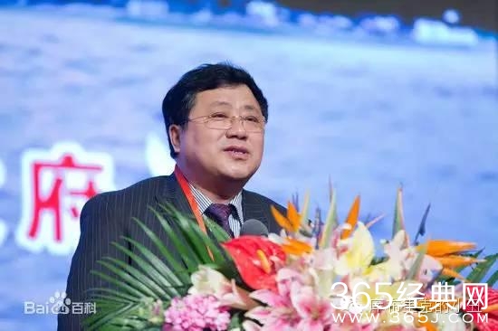 谭咏麟当年拿影帝的这部电影，题材放到今天咱依旧没法拍