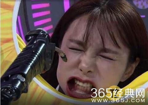 妈呀！沈梦辰下巴里的白色异物是什么，难道是假体？！