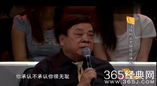 倪萍轰嘉宾走，赵忠祥骂他无耻！网友：这才是良心主播