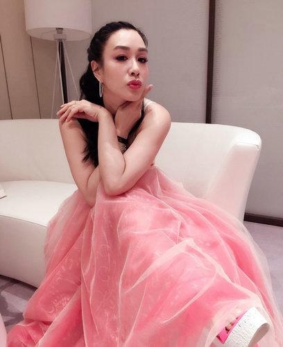 放眼整个娱乐圈我只服她：钟丽缇