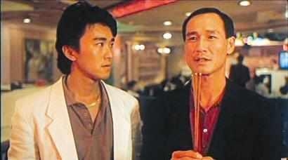 李小龙承认打不过他，向华强不敢惹他，做过警察又是黑社会老大