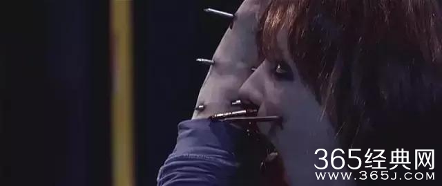 这部全程没有一个笑点的喜剧片，是我看过最牛x的灾难片