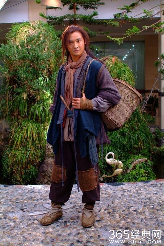 跳水奥运冠军个性太强被开除，退役做演员，娶到娇妻身家上亿