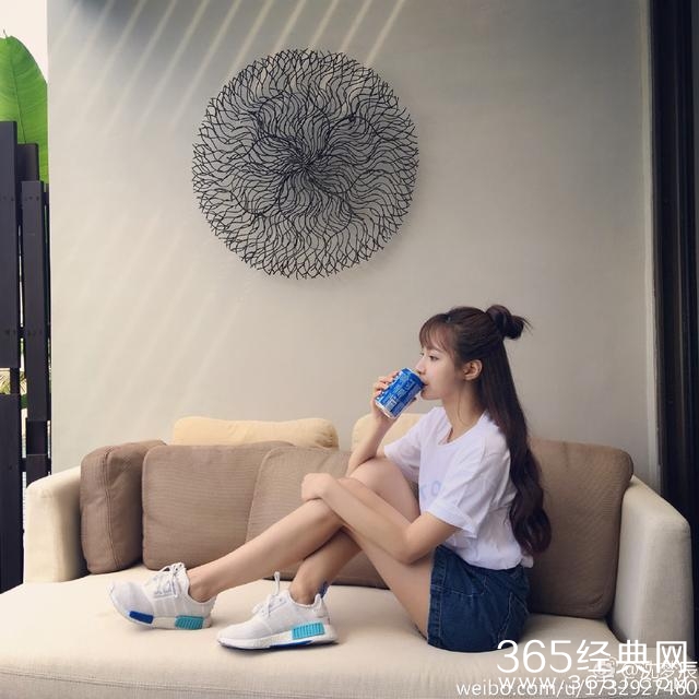 张靓颖婚房像城堡，杨幂的家好古典，但都不如钟丽缇家有生活气息