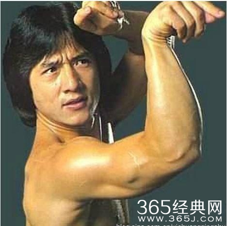 华人在国际上最优秀的功夫巨星，却说自己是半个韩国人