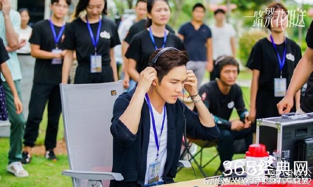 都市爱情剧《一路繁花相送》钟汉良饰演路非