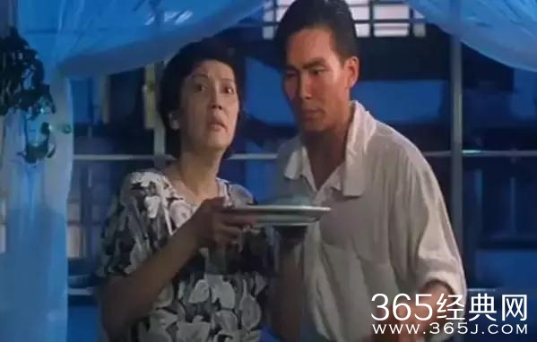 周星驰搞笑老妈，靓坤和任达华嚣张老母