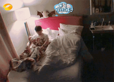 杨洋在演艺圈除了颜值，还做了这些神奇的事...