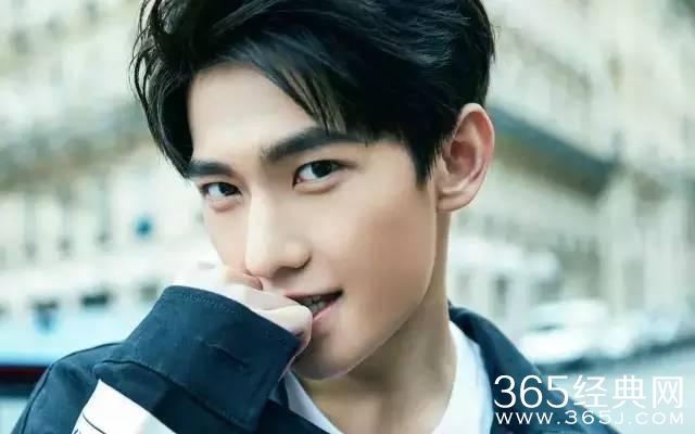 杨洋在演艺圈除了颜值，还做了这些神奇的事...