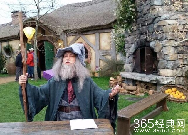 《爸爸去那儿》村长李锐这些造型，萌娃们都看呆了！