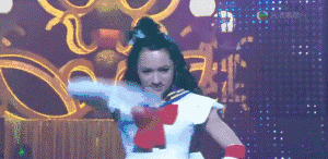 明星们都在玩Cosplay，Baby、倪妮等简直超越原版