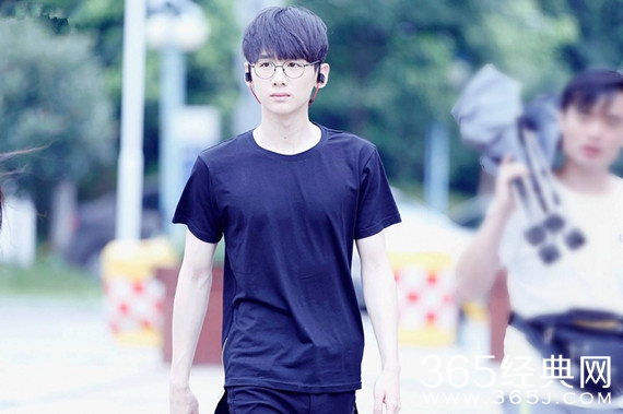 夏至未至陆之昂是谁演的 夏至未至陆之昂演员介绍