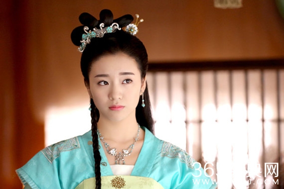 锦绣未央彭豆豆贪吃上线 锦绣未央彭豆豆成李府美食博主