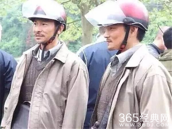 刘德华的御用替身竟是广西人，简直一毛一样