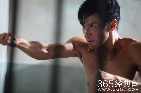 香港影坛十大演技超群的男星，星爷才排第七，第一的要超神了！