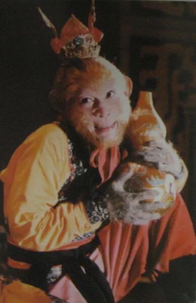 30年后再出山？六小龄童续写美猴王经典，观众只愿为情怀买单？