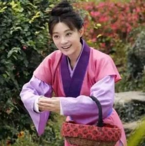 嫌《如懿传》里董洁老？《芈月传》里的那些“少女脸”表示不服！