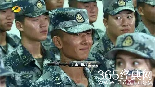 真男直播孙杨上新闻联播，杨幂王威等人都看呆了满脸的骄傲！