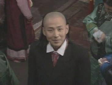 靳东陈道明拍戏被偷拍，喝下午茶被偷拍，关键是被偷拍都太有型