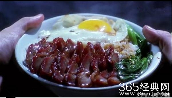 影视剧里的美食：洪七公的叫花鸡，周星驰的烧鸡翅，最后一样亮了